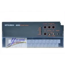 Mitsubishi AJ65BT-64DAV PLC CC-Link I/O Module with 4 Analog Outputs +/-10 V