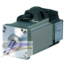 Panasonic MINAS E MUMA5AZP1S High-Performance Servo Motor